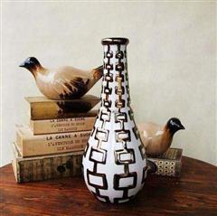 后现代风格装饰花瓶