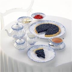 蓝莓派和茶具