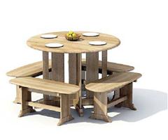 木质小圆桌 四张长凳